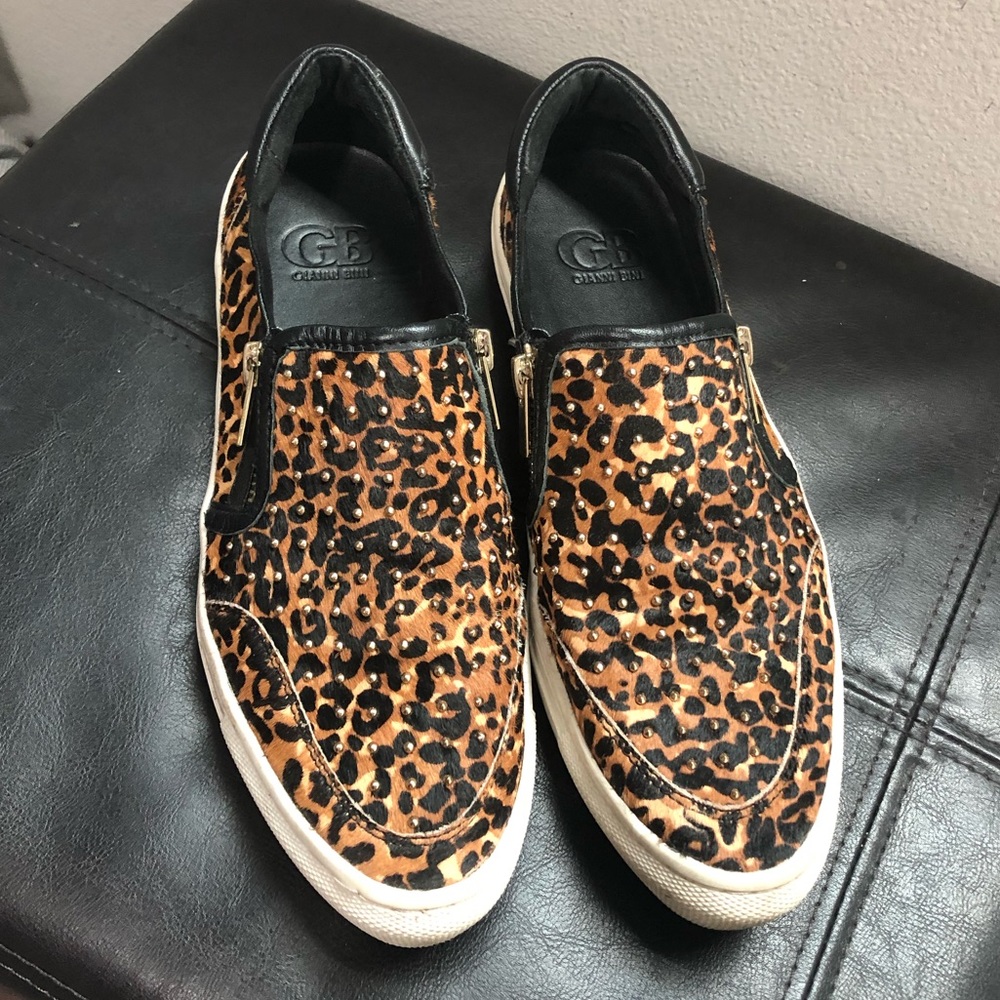 Leopard studded sneakers Gianni Bini